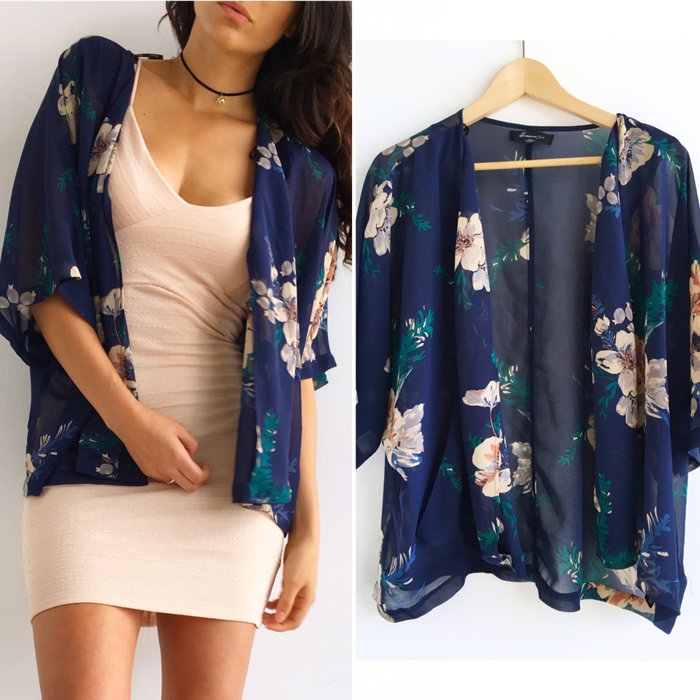 Navy Floral Kimono